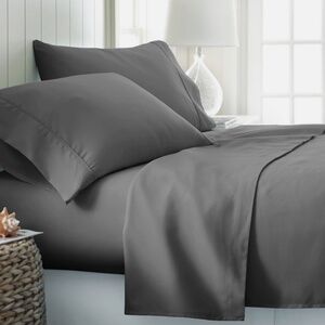 ienjoy Home 4 Piece Ultra Soft Deluxe Bed Sheet Set, Gray, King